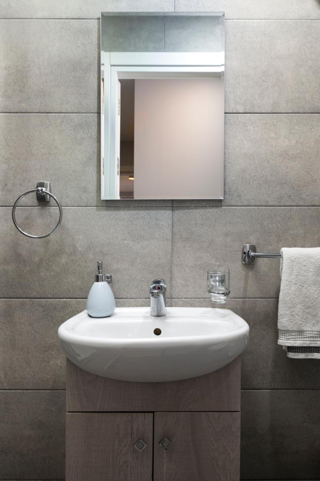 Modern 3 Bedroom & 3 Bathroom Apartment - Near Balluta Bay Saint Julian's Exterior foto
